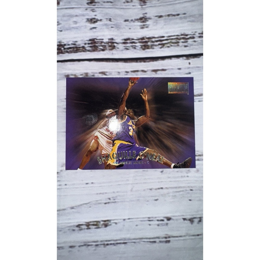1997 Skybox Premium Reebok Silver Shaquille ONeal #116, Lakers, Parallel